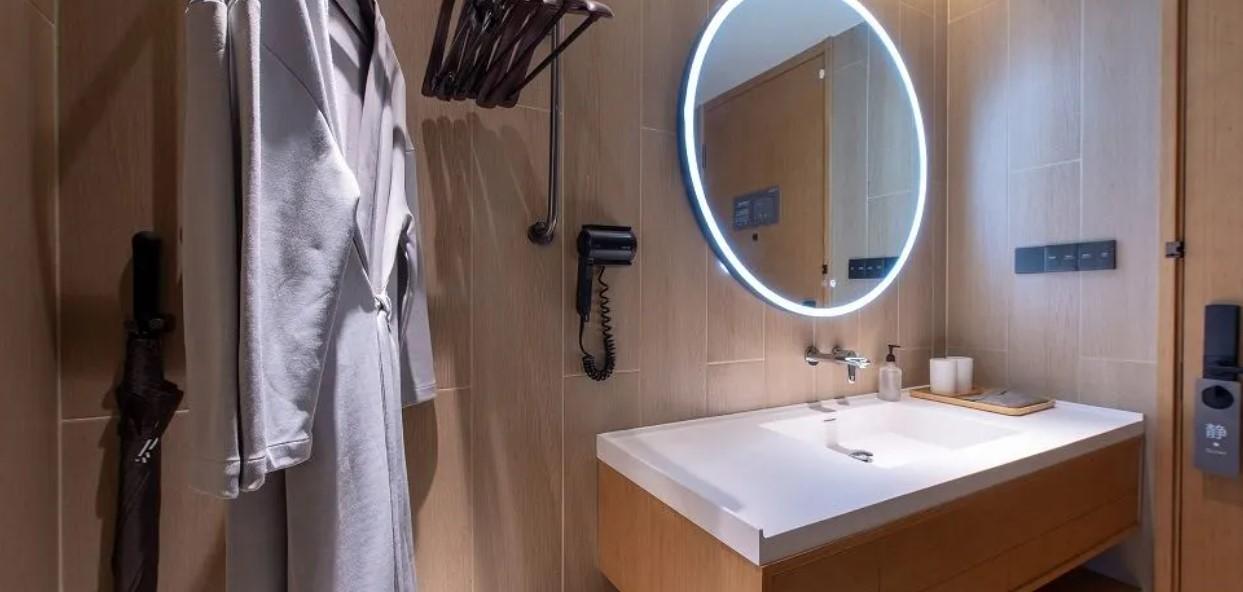 Ji Hotel 3*